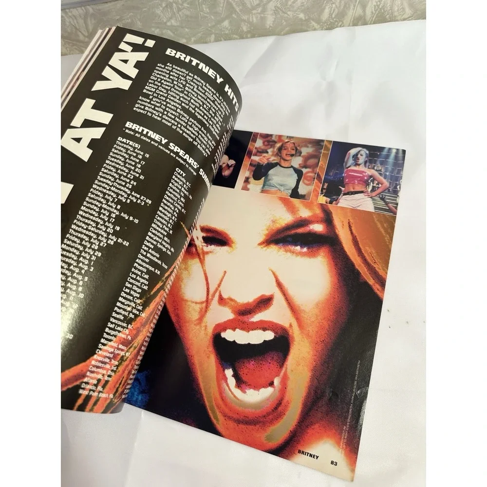 BRITNEY SPEARS 2000 Unofficial Fan Club Magazine Collector's Edition RARE